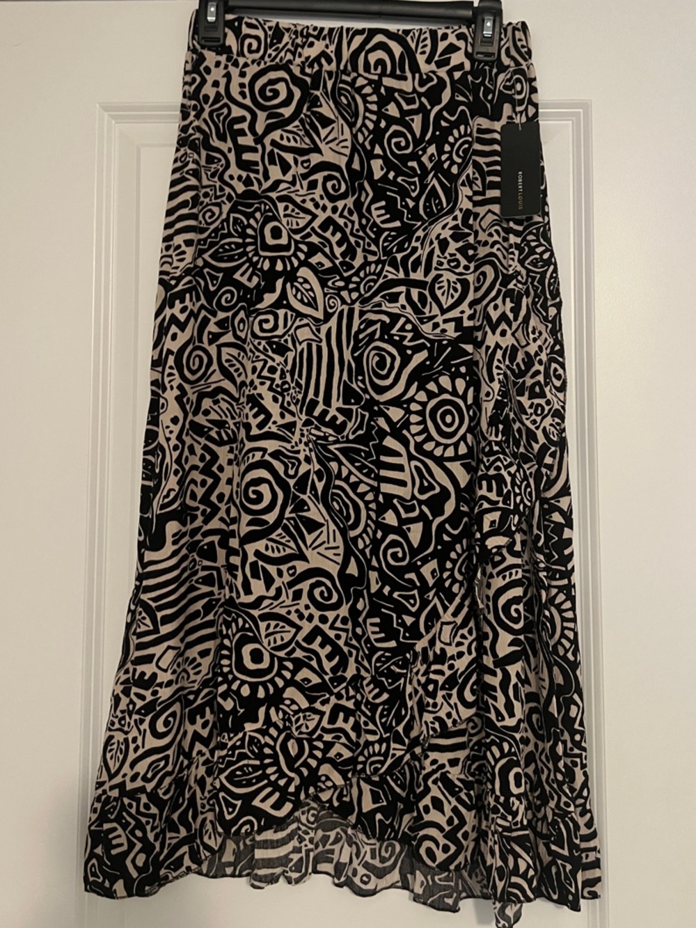 Robert Louis Black & Beige Printed Maxi Skirt
